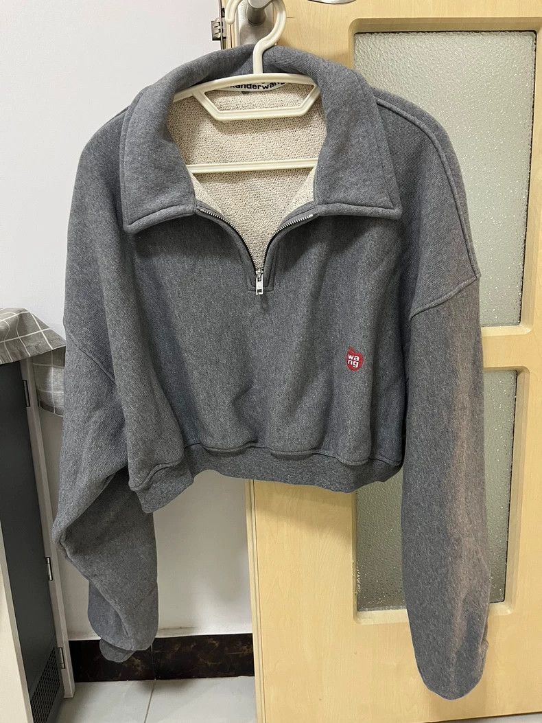 Alexander Wang Alexander Wang Women's Crop Sweatshirt Size S / US 4 / IT 40 - 1 Thumbnail