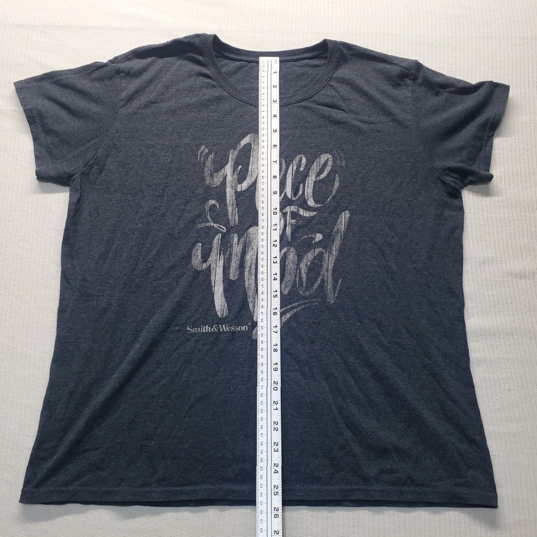 Vintage Smith & Wesson Piece Of Mind Shirt Womens 2XL Gray T-Shirt Cotton Short Sleeve Crew Neck Peace Logo Size XXL / US 16-18 / IT 52-54 - 6 Thumbnail