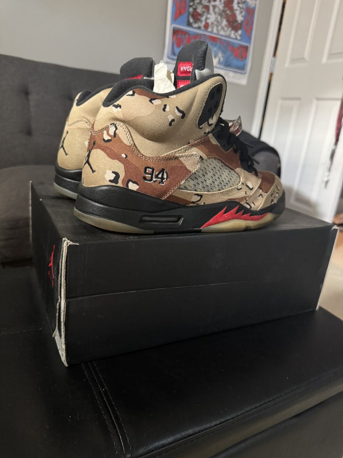 Jordan Brand × Supreme Supreme Jordan 5 Size US 11 / EU 44 - 3 Thumbnail