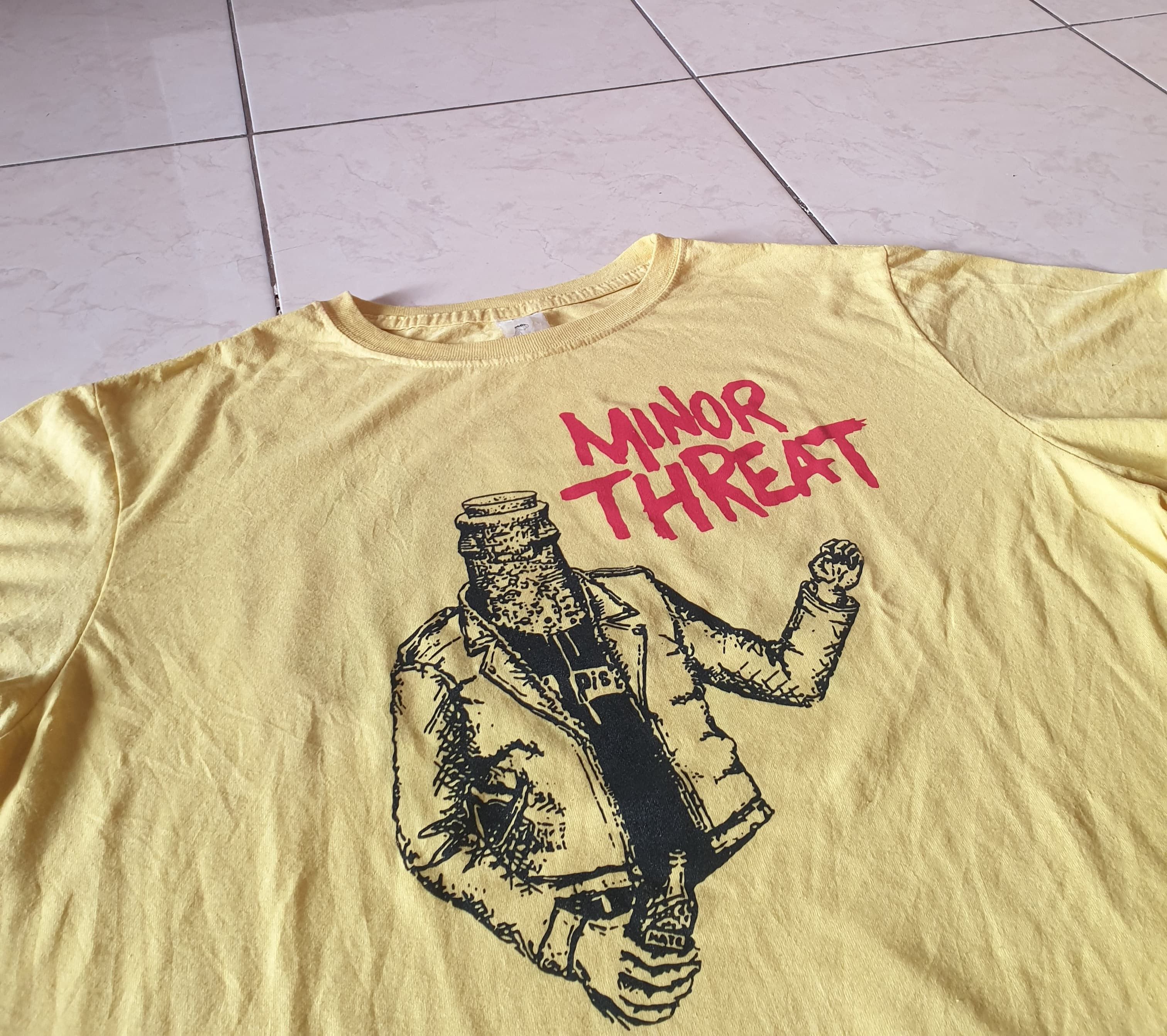 Band Tees Vtg Minor Threat Y2k Tee Size US XL / EU 56 / 4 - 5 Thumbnail