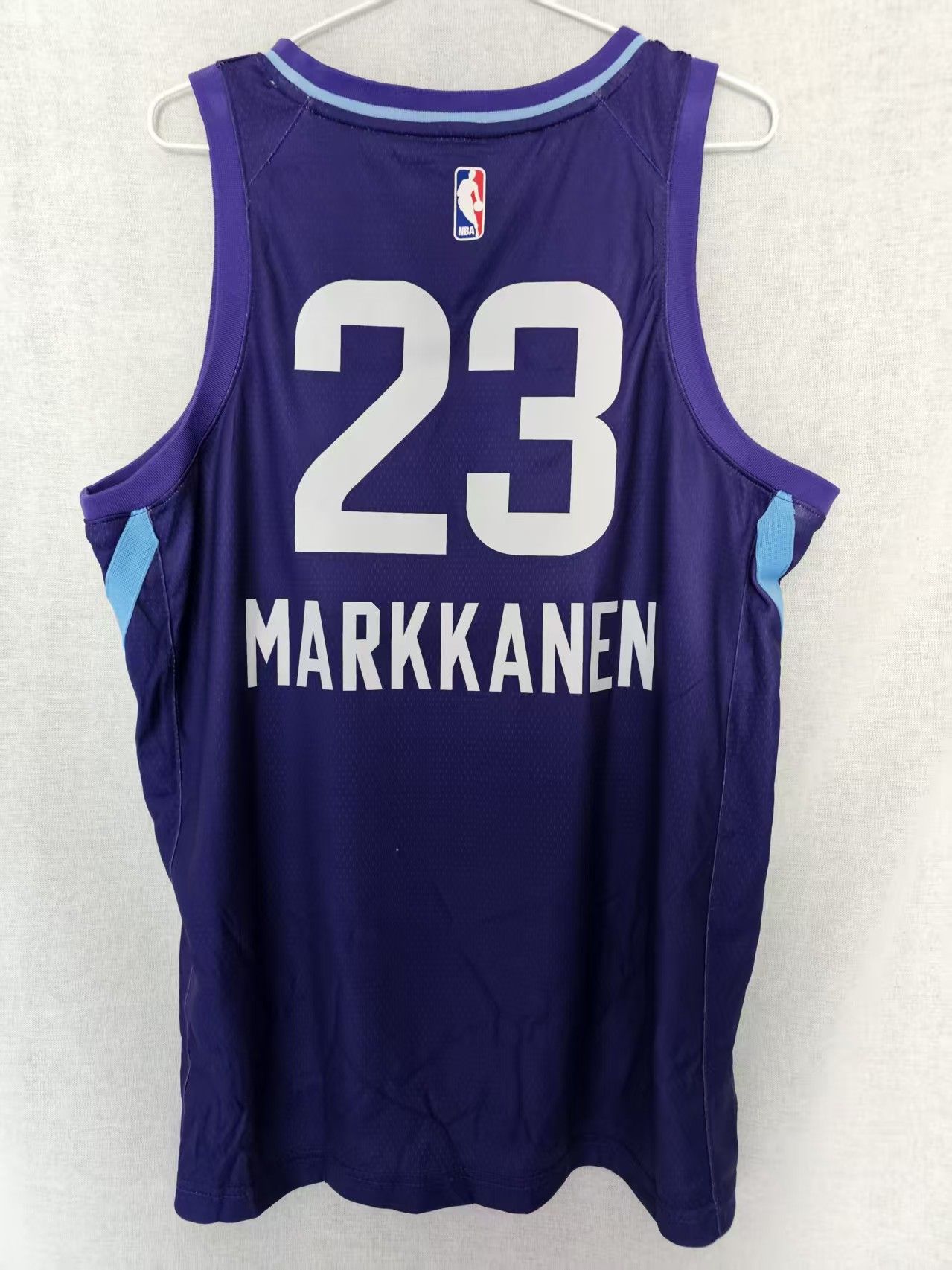 NBA Jazz #23 Markkanen Jersey Size US XL / EU 56 / 4 - 2 Thumbnail