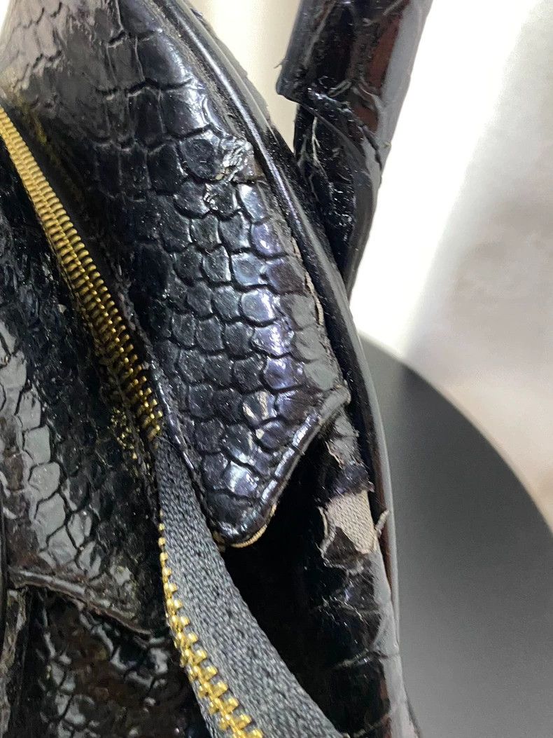 Vivienne Westwood vivienne westwood size os Alligator skin handbag, second-ha Size ONE SIZE - 5 Thumbnail