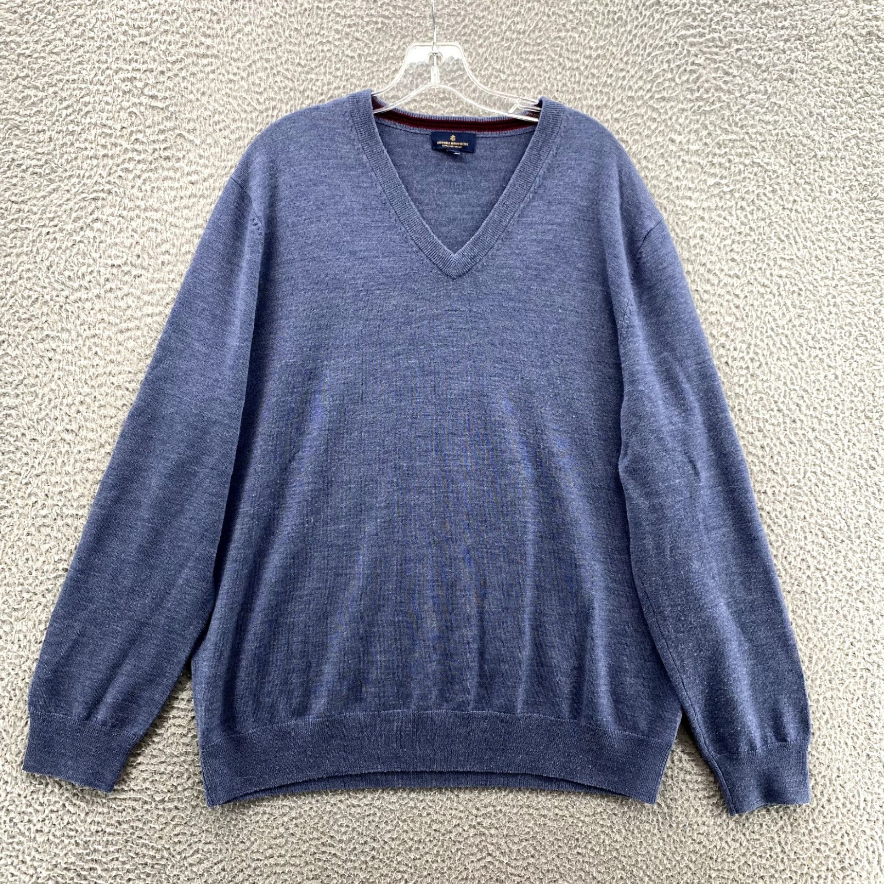 Brooks Brothers Brooks Brothers Sweater Men XL Blue V-Neck Extra Fine Merino Wool Knit Preppy 90s Size US XL / EU 56 / 4 - 2 Thumbnail