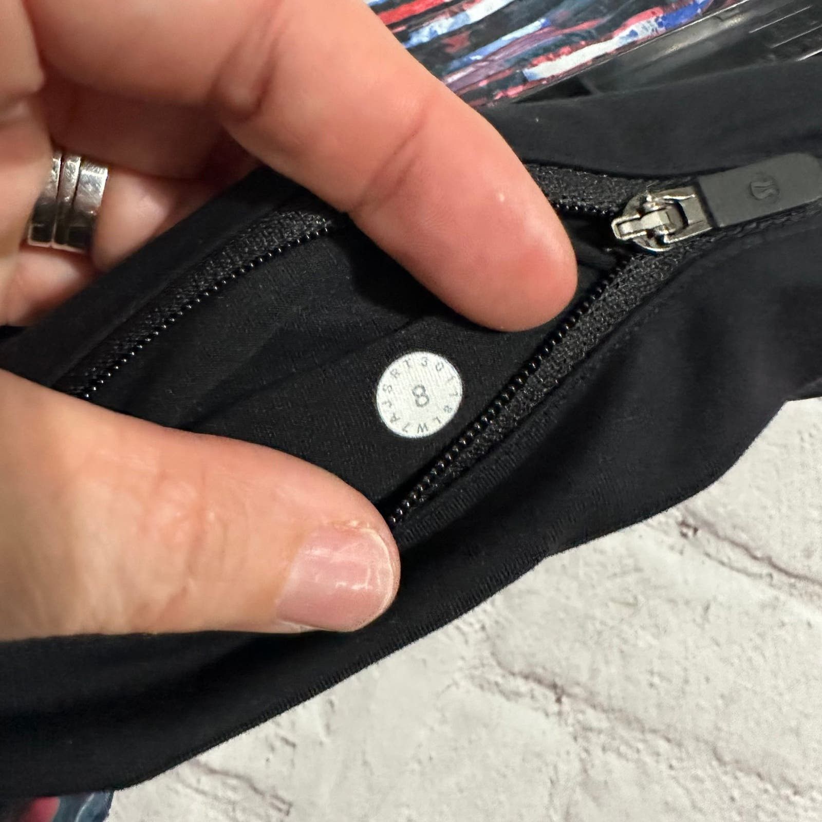 Lululemon lululemon shorts size 8 Size 30" / US 8 / IT 44 - 3 Thumbnail