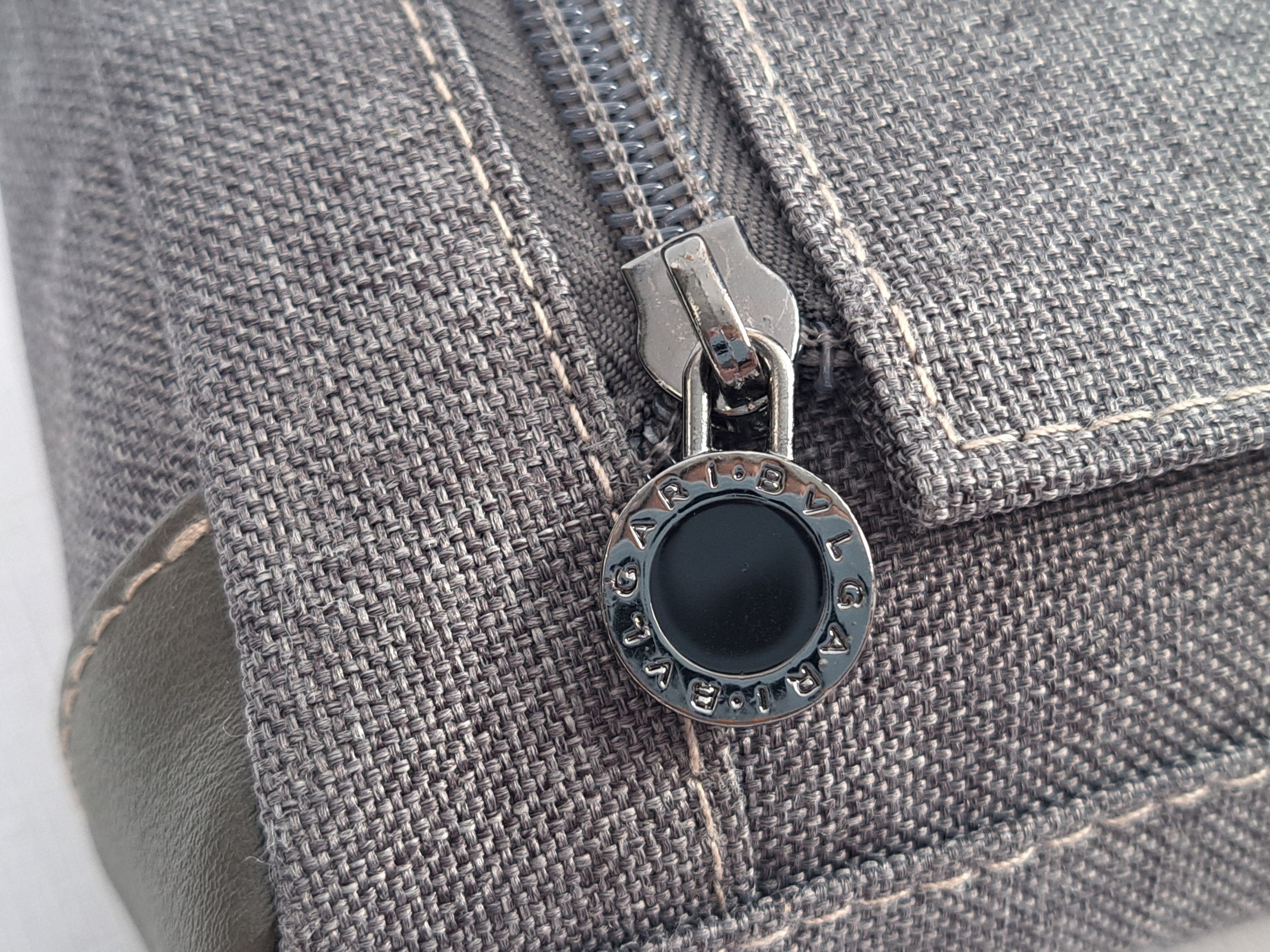 Bvlgari Bvlgari cosmetic travel/toilet bag. Size ONE SIZE - 9 Thumbnail
