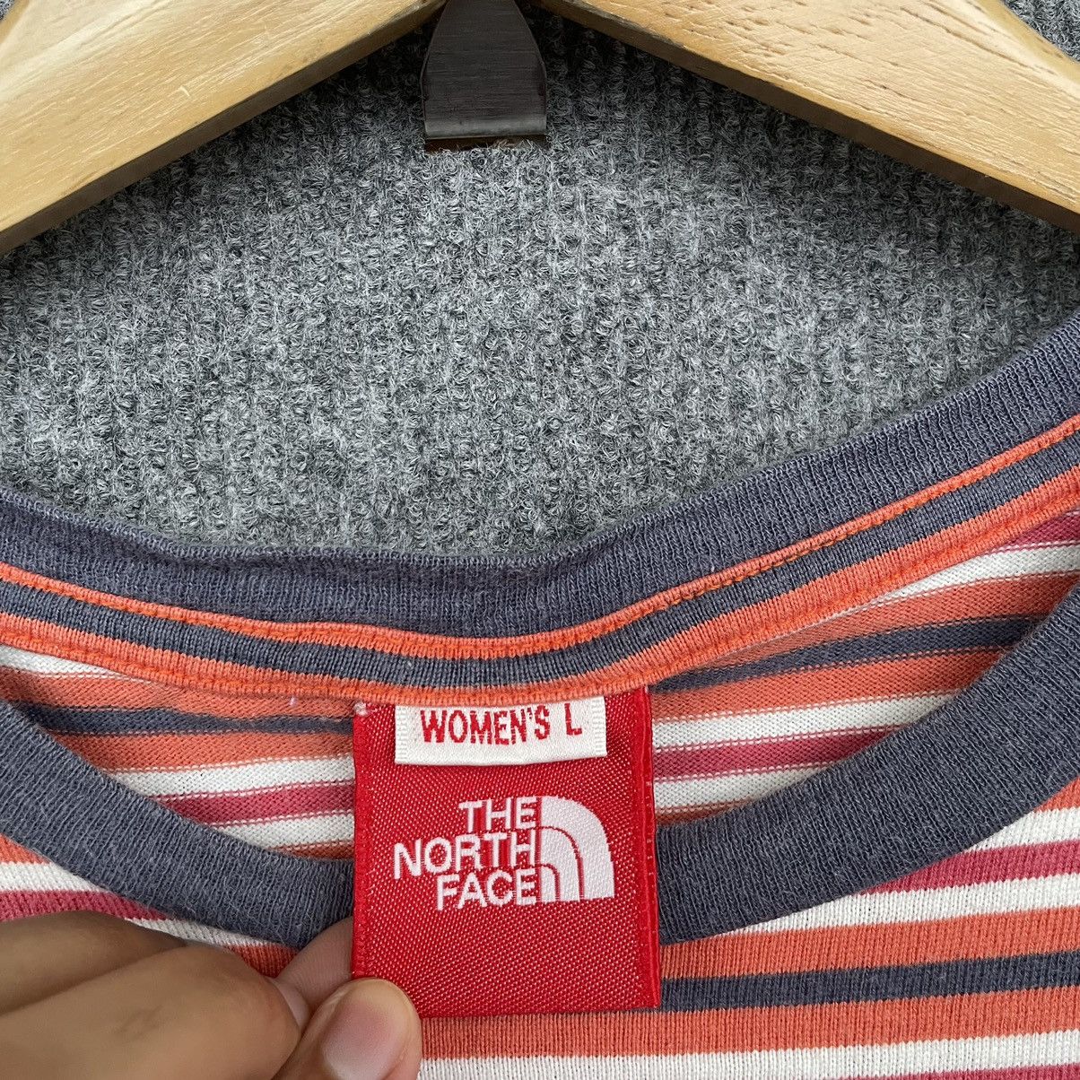 The North Face TNF Stripes T Shirt Size US S / EU 44-46 / 1 - 3 Thumbnail
