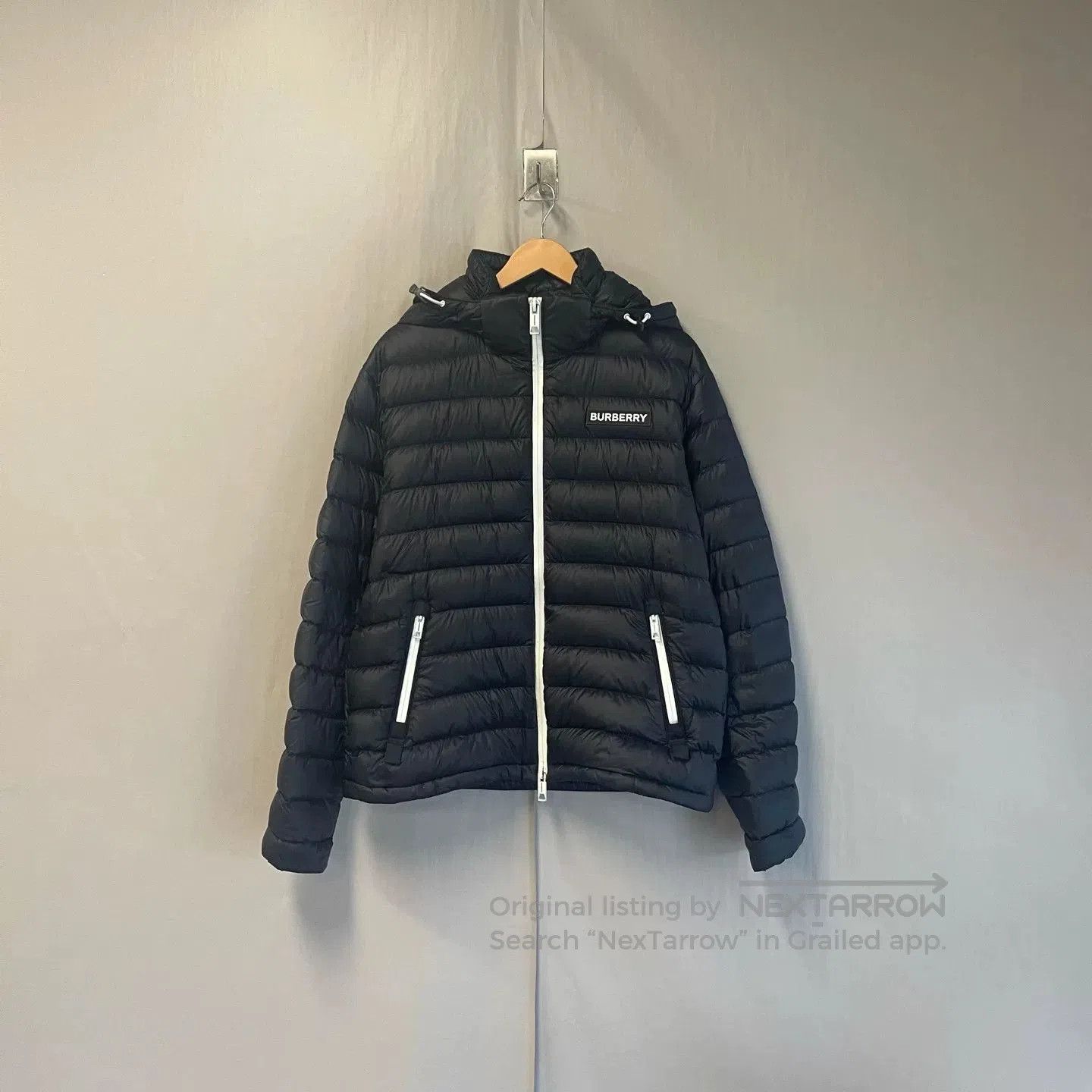 Burberry Burberry Black Hooded Down Jacket M. Size US M / EU 48-50 / 2 - 1 Thumbnail