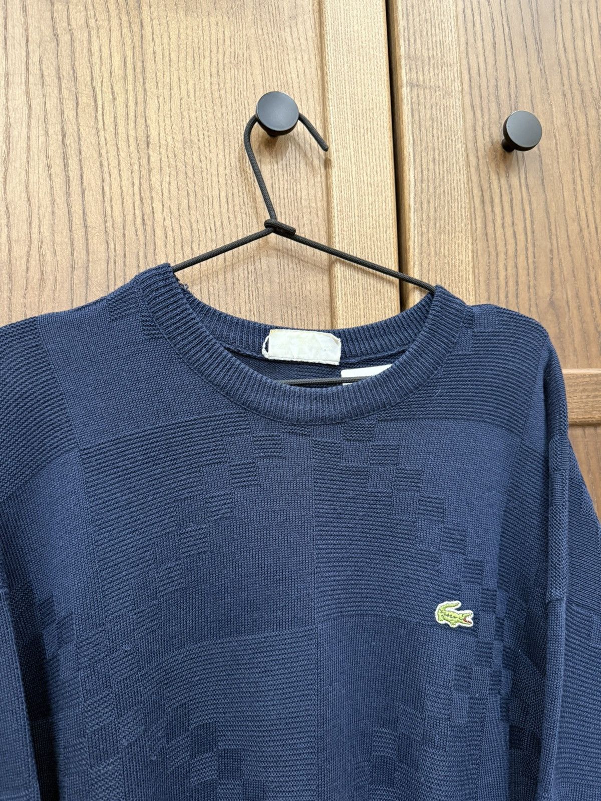 Lacoste Vintage Lacoste Navy Blue Knit Sweater Mens Size L Size US L / EU 52-54 / 3 - 3 Thumbnail