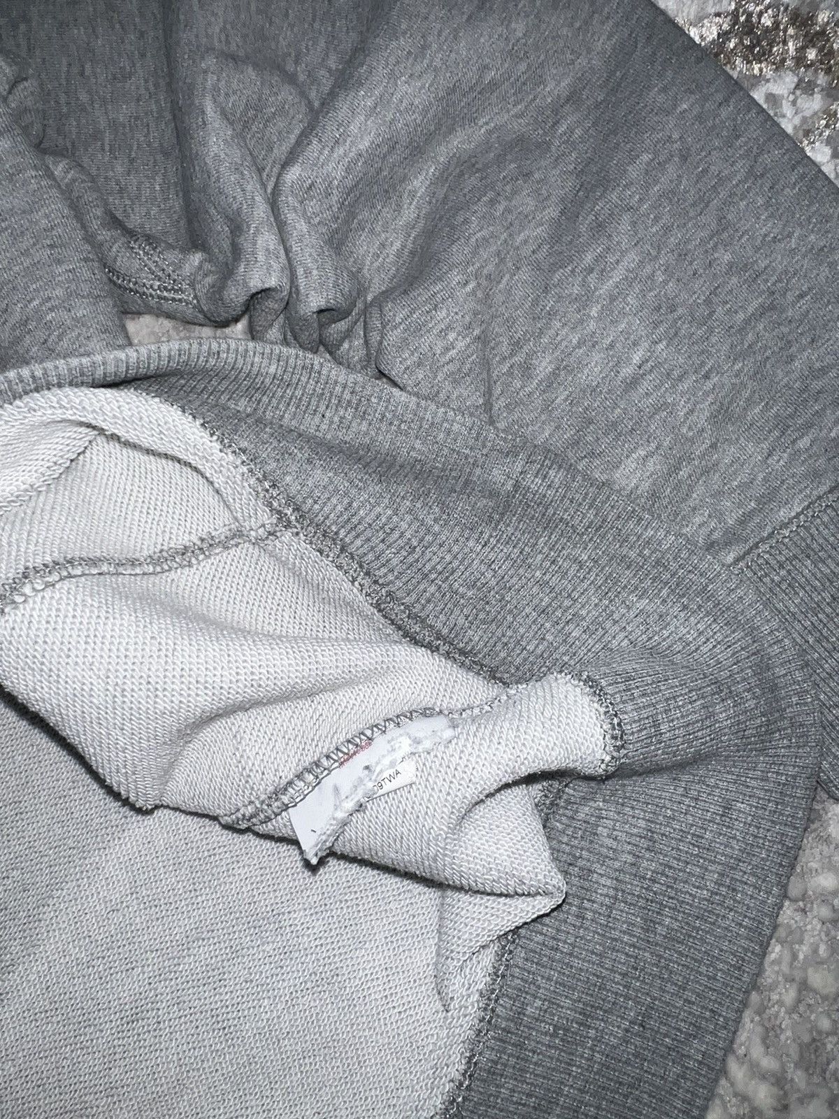 Nike × Vintage NIKE VINTAGE 00S BIG SWOOSH LOGO SWEATSHIRT Y2K CREWNECK Size US S / EU 44-46 / 1 - 6 Thumbnail