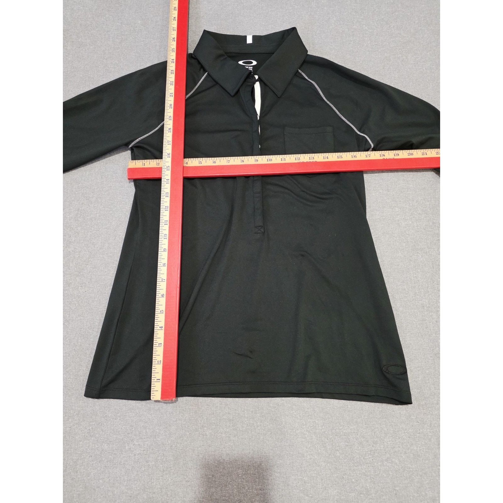Oakley Oakley Women's Long Sleeve Golf Polo Size Med New w tags Size M / US 6-8 / IT 42-44 - 2 Thumbnail