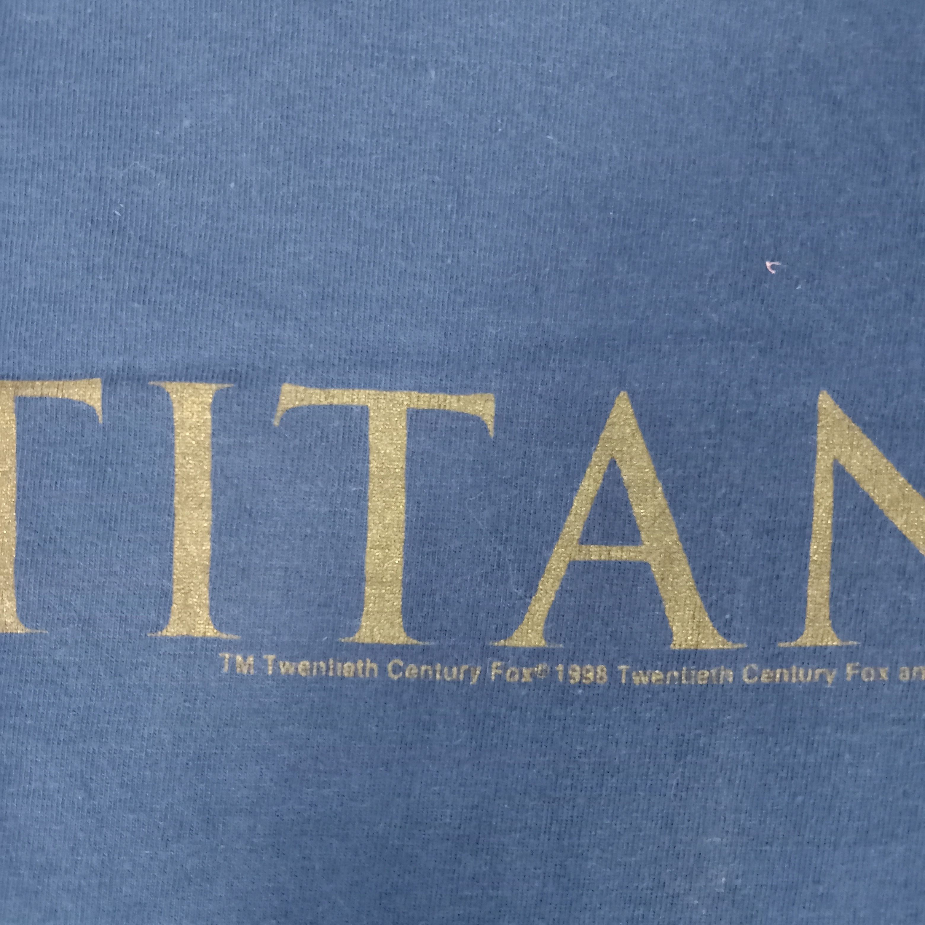Vintage Titanic American Romance Movies Tshirt Size US L / EU 52-54 / 3 - 3 Thumbnail