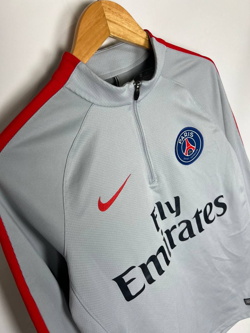 Nike Blokecore Nike PSG PARIS SAINT GERMAIN SWEATSHIRT jersey Size US M / EU 48-50 / 2 - 13 Thumbnail