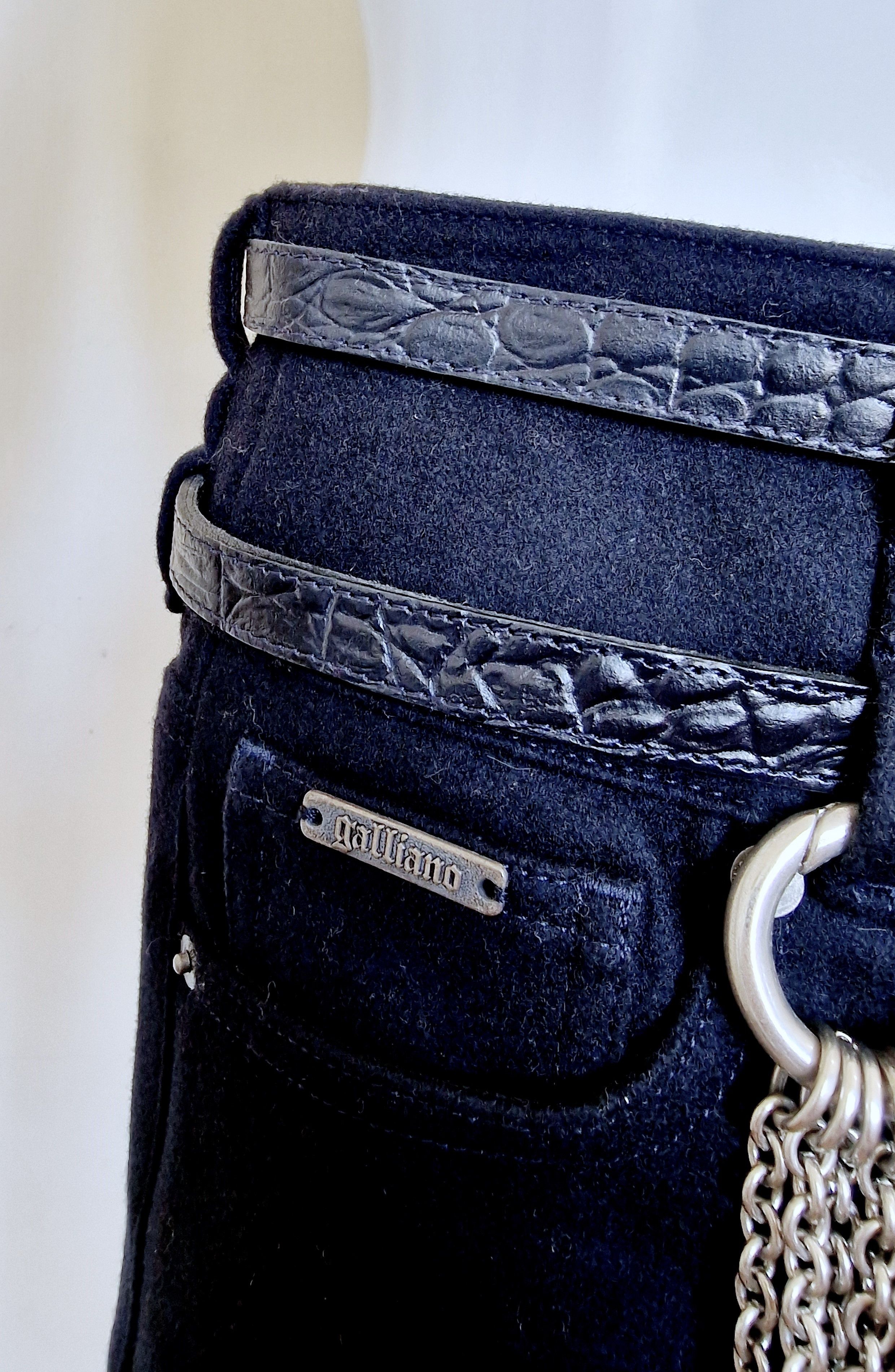 John Galliano John Galliano Chain Gazette Charm Leather Belt Mini Skirt Size 27" / US 4 / IT 40 - 2 Thumbnail