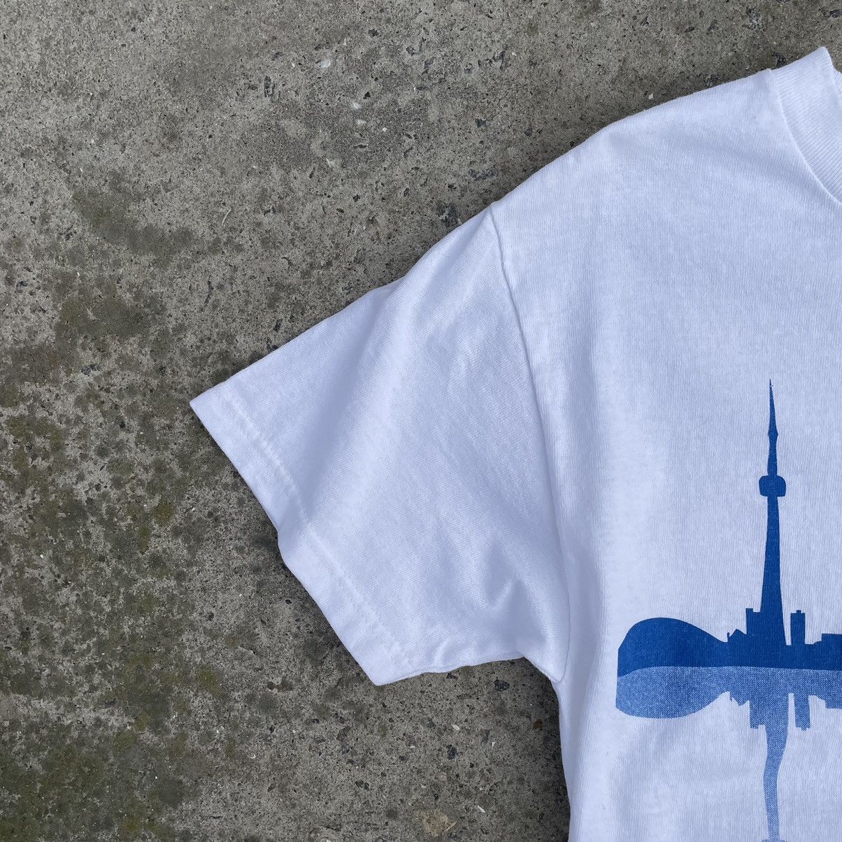 Vintage Vintage Blue Jays T-shirts Logo Baseball Y2K 90s USA Sport Size US S / EU 44-46 / 1 - 5 Thumbnail