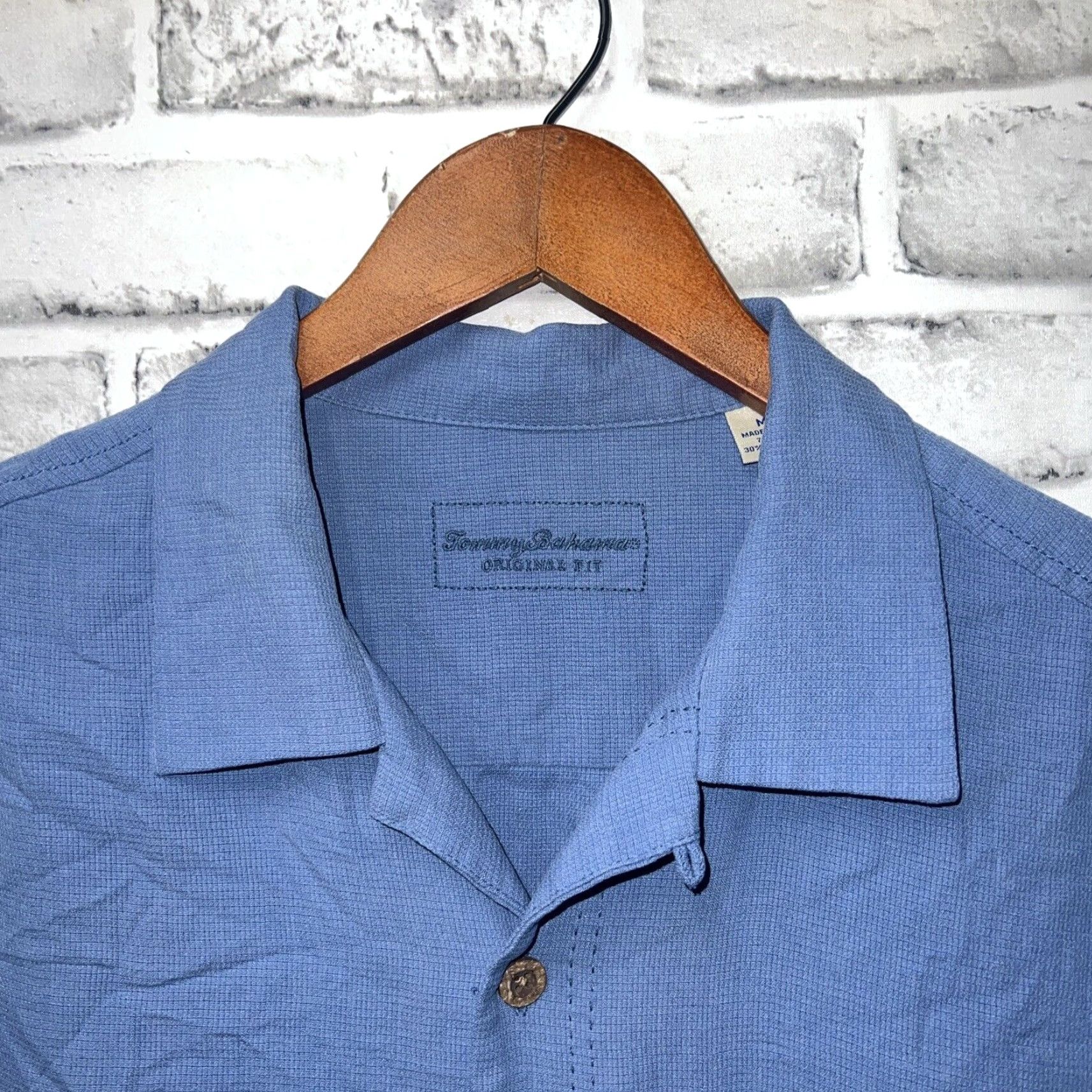 Tommy Bahama TOMMY BAHAMA Blue Silk Blend Hawaiian Shirt Button-Up Short Sleeve Mens Size M Size US M / EU 48-50 / 2 - 2 Thumbnail
