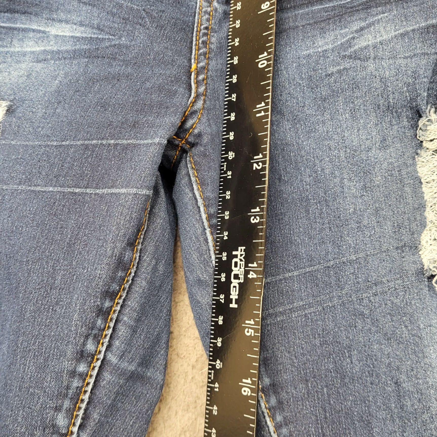 Vintage VIP Jeans Distressed Skinny Jeans Women's 15/32W Blue Stretch Denim 32x29.5 Blue Jeans Women 15/32W Skinny Distressed 90s Theme Mens? Size 36" / US 14 / IT 50 - 6 Thumbnail