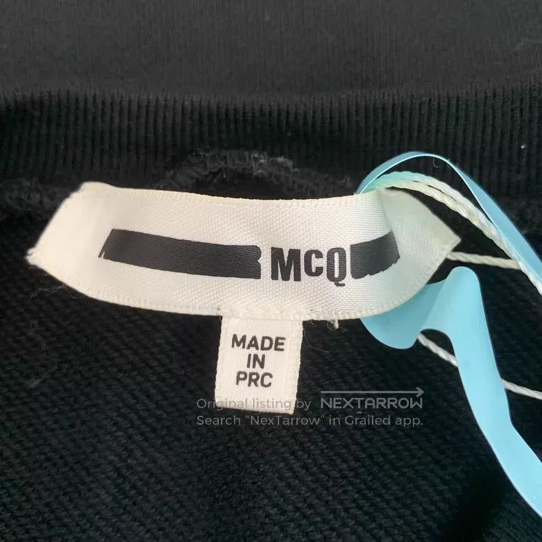 Alexander McQueen Alexander Mcqueen Black lace stitching round-neck long-sle Size US XXS / EU 40 - 5 Thumbnail