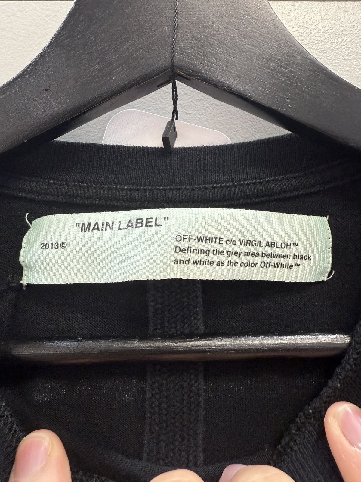 Off-White Off-White Arrow Longsleeve Size US S / EU 44-46 / 1 - 7 Thumbnail