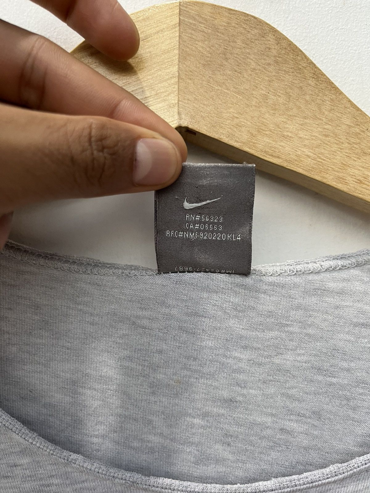 Nike × Vintage 2001 Nike Michael Jordan Center Embroidered Tees Size US M / EU 48-50 / 2 - 5 Thumbnail