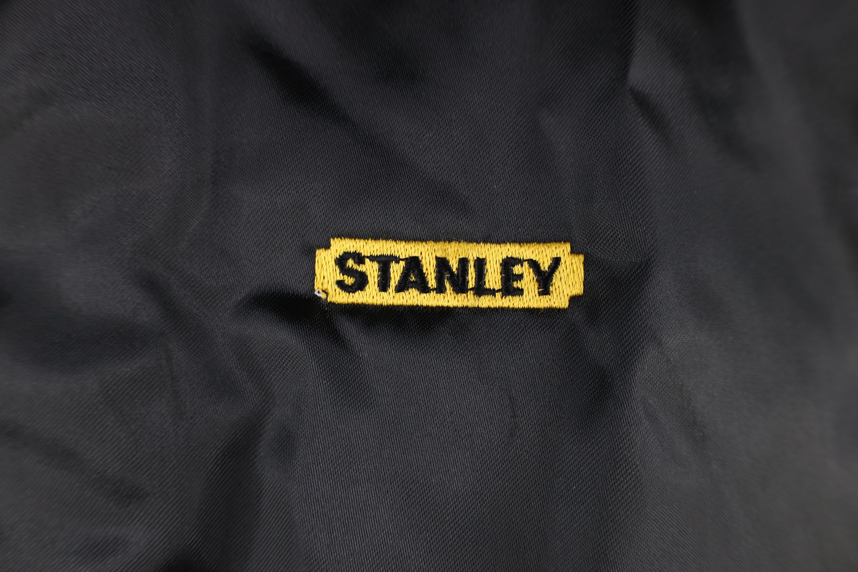 Vintage Vintage 80s 90s Stanley Tools Satin Bomber Jacket Black USA Size US L / EU 52-54 / 3 - 7 Thumbnail