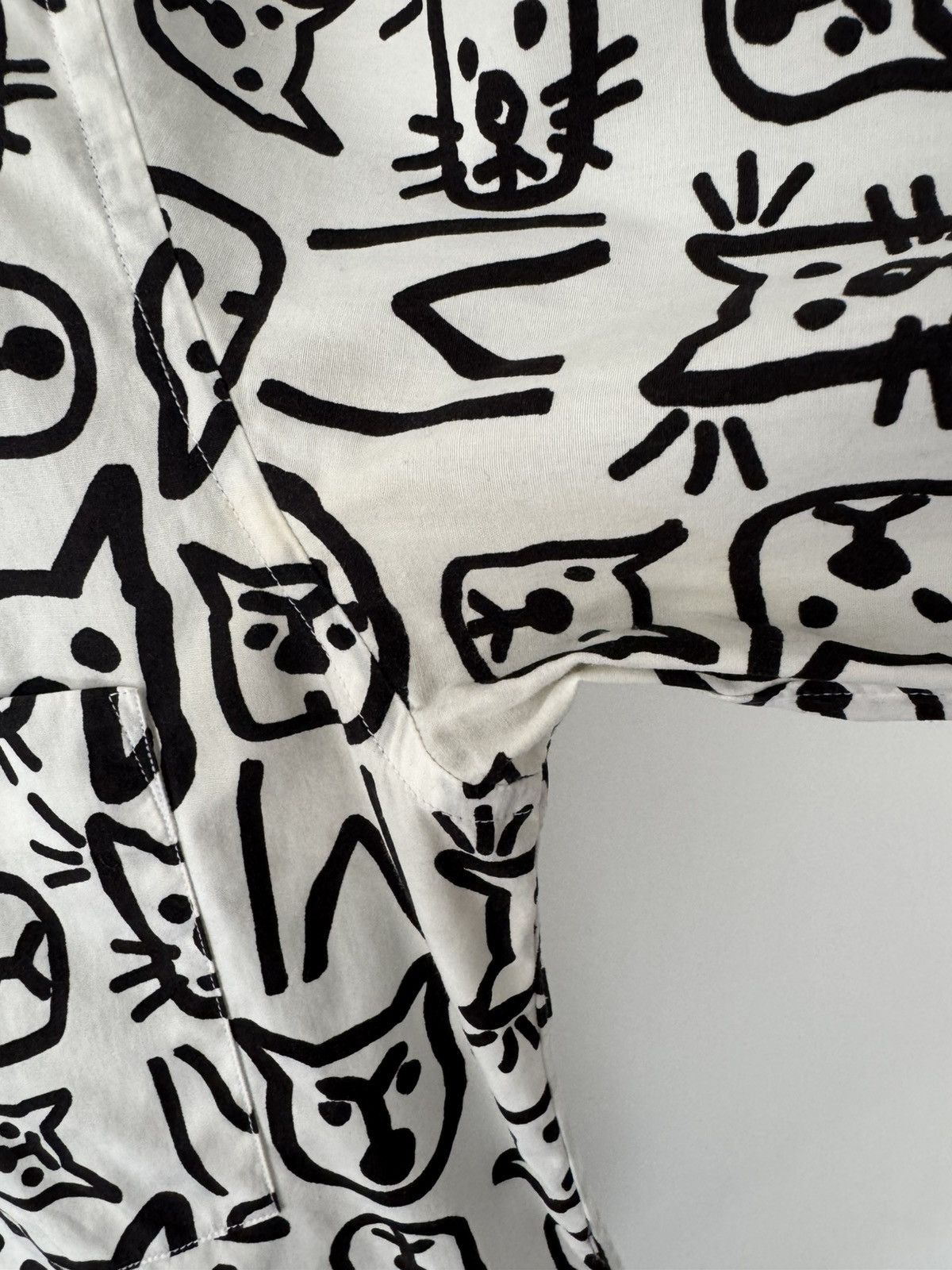 Comme des Garcons Black AD2013 Painted Cat Shirt Size US M / EU 48-50 / 2 - 6 Thumbnail