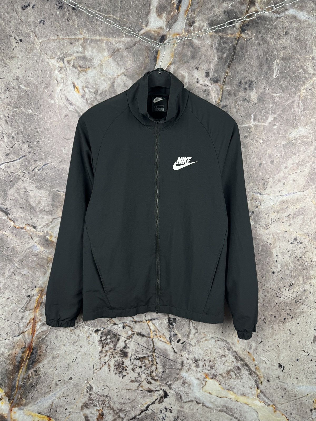 Nike Men’s Nike Light Wind Jacket Black Streetwear Size Small Size US S / EU 44-46 / 1 - 1 Thumbnail