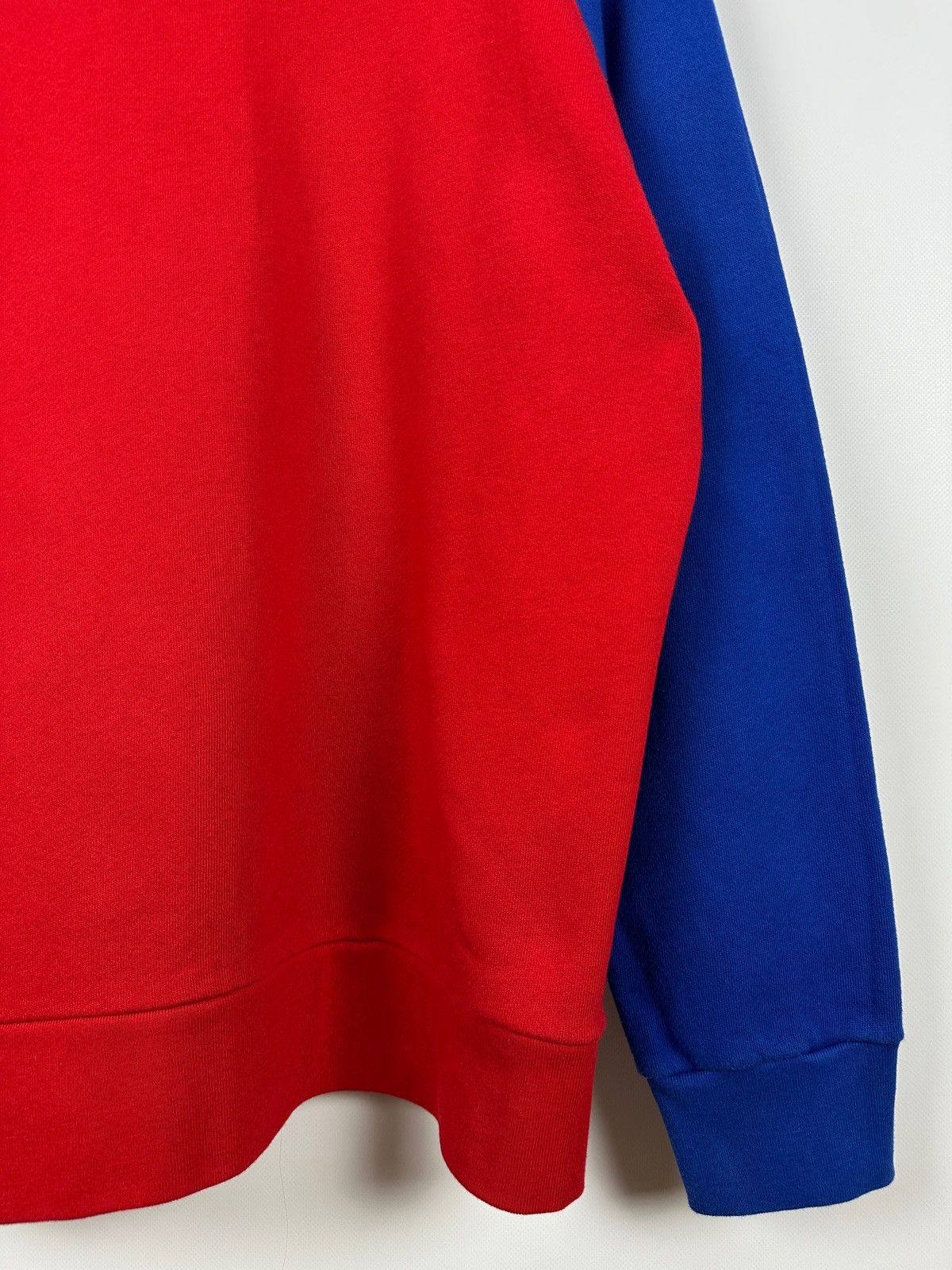 Gucci Gucci Red/Blue Crewneck Sweatshirt Size US L / EU 52-54 / 3 - 14 Thumbnail