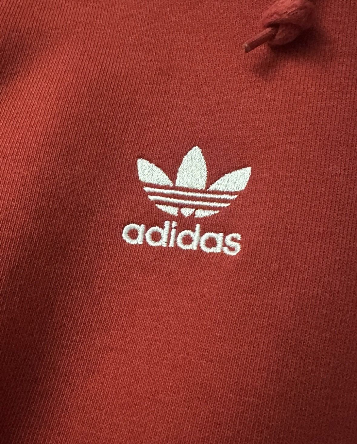 Adidas FC Bayern Essentials Trefoil Hoodie Size US M / EU 48-50 / 2 - 3 Thumbnail