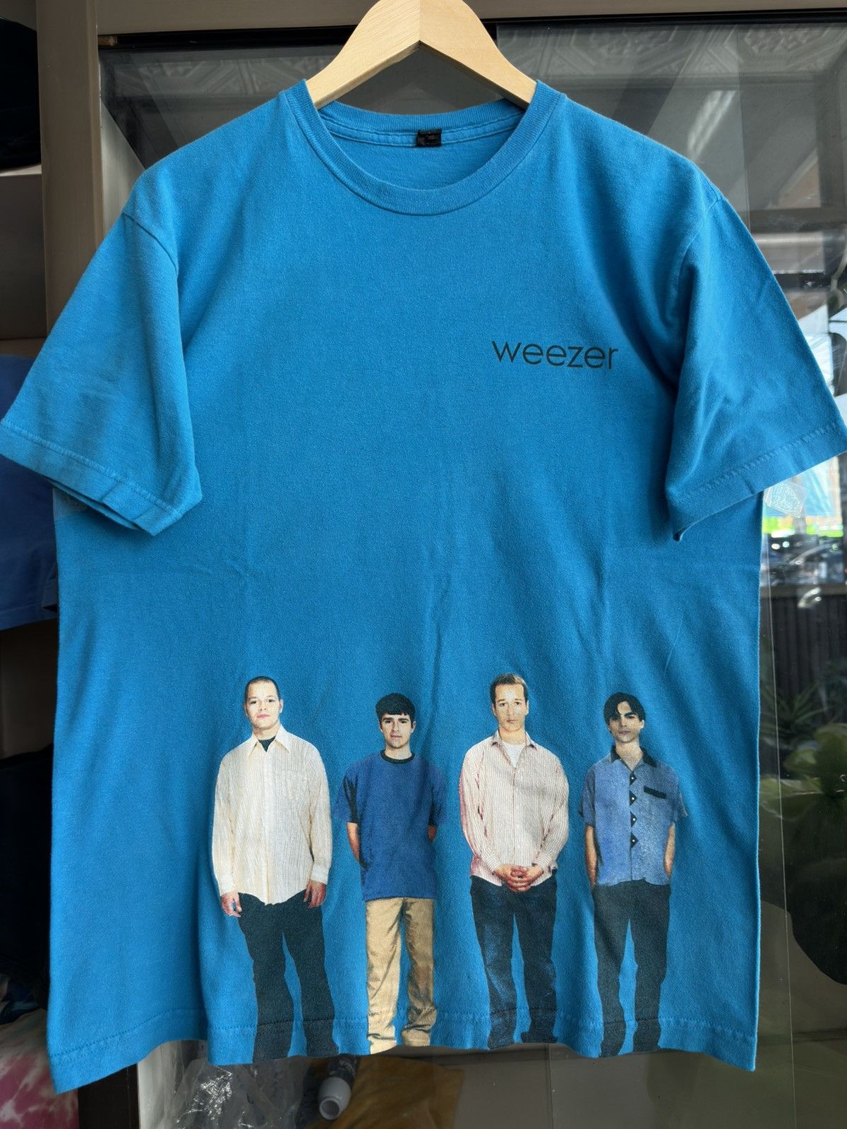 Band Tees Weezer Blue Album T Shirt Size US L / EU 52-54 / 3 - 1 Thumbnail