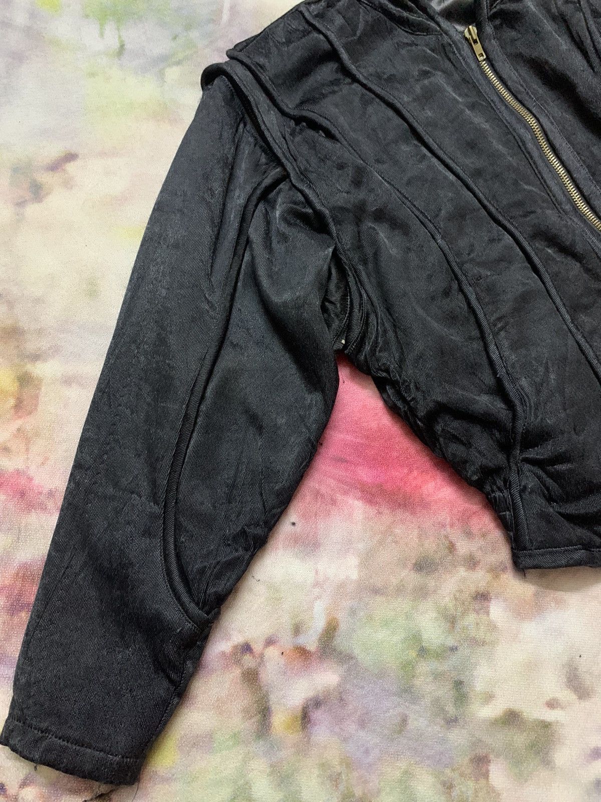 Japanese Brand Durban Intermezzo Eggshell Cropped Avantgarde Bomber Jacket Size US M / EU 48-50 / 2 - 3 Thumbnail