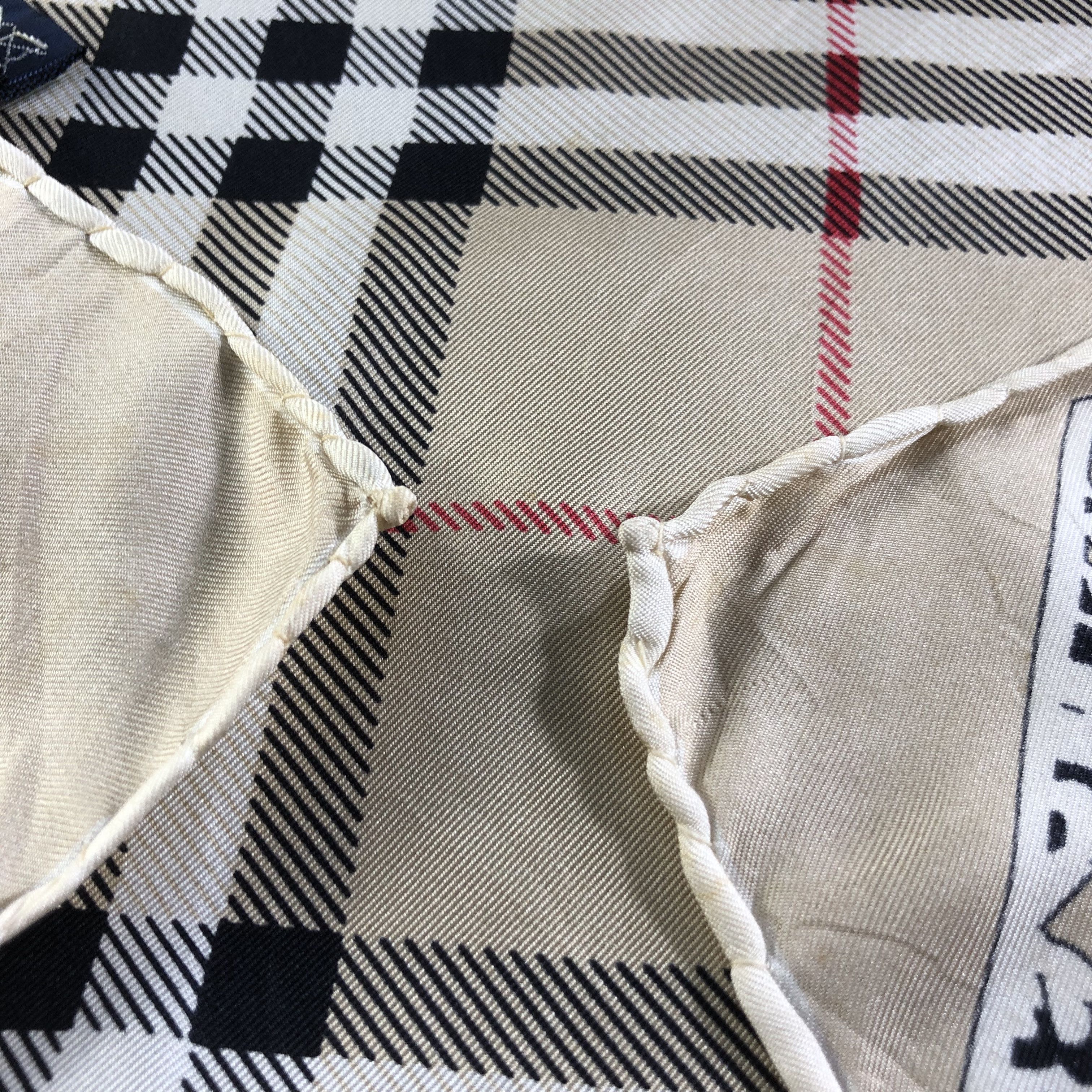 Burberry Burberrys Luxury Hand Rolled Nova Check Silk Scarf M945 Size ONE SIZE - 7 Thumbnail