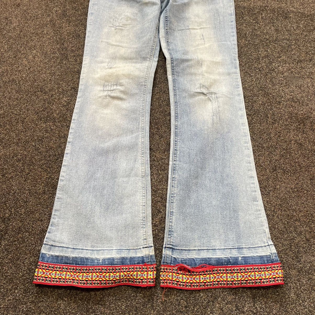 Vintage Vintage Y2K Flared Jeans Distressed Painted Hem Skate 32 Size US 32 / EU 48 - 5 Thumbnail