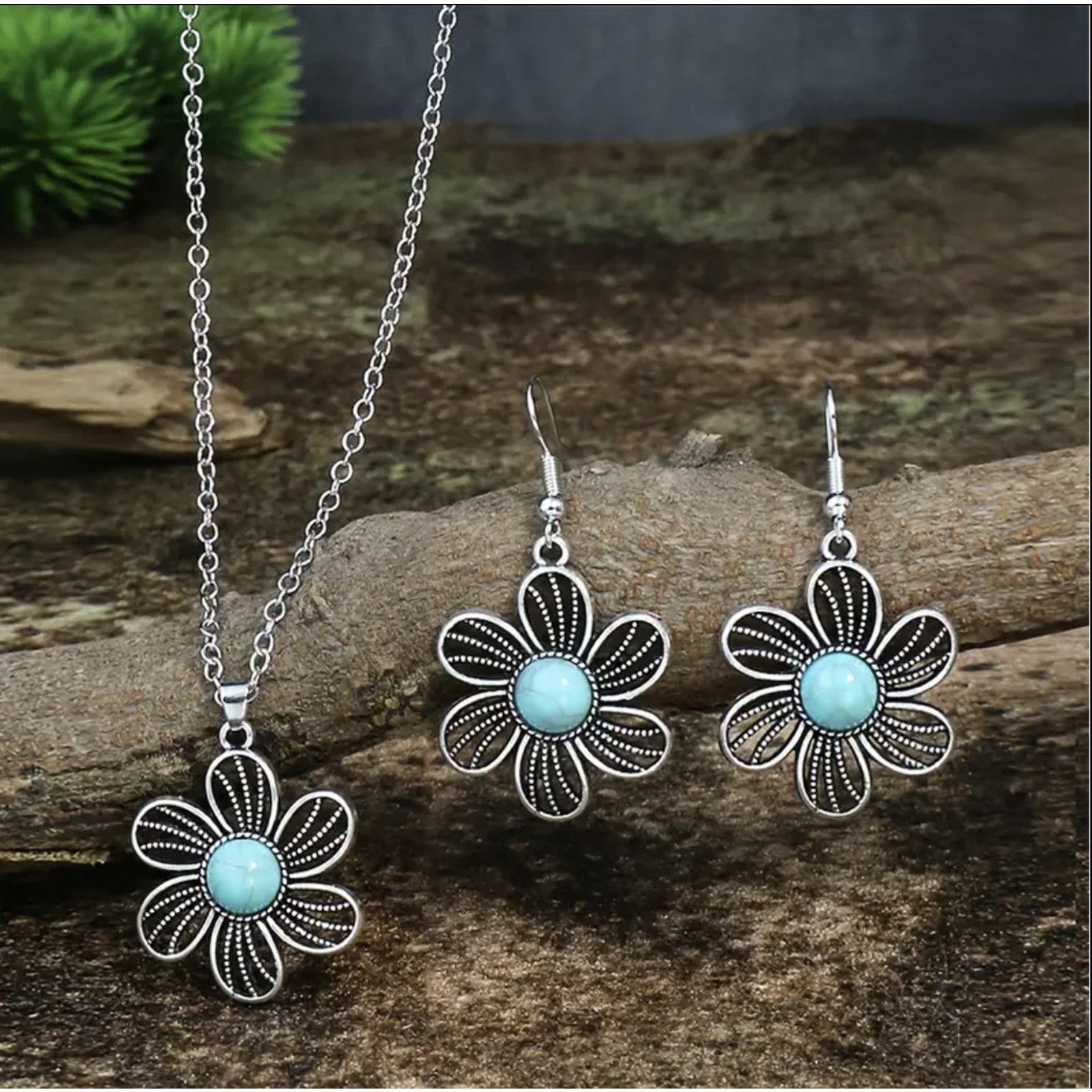 Other Tribal Boho Turquoise Flower Necklace & Earring Set Size ONE SIZE - 7 Thumbnail