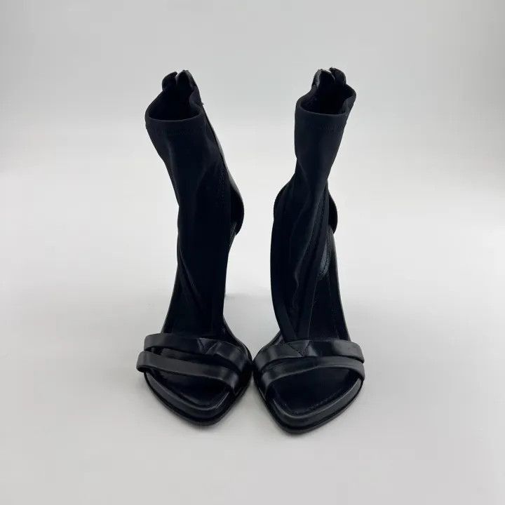 Louis Vuitton Louis Vuitton Black High Heel Shoes for Women -2508 Size US 6 / IT 36 - 2 Thumbnail