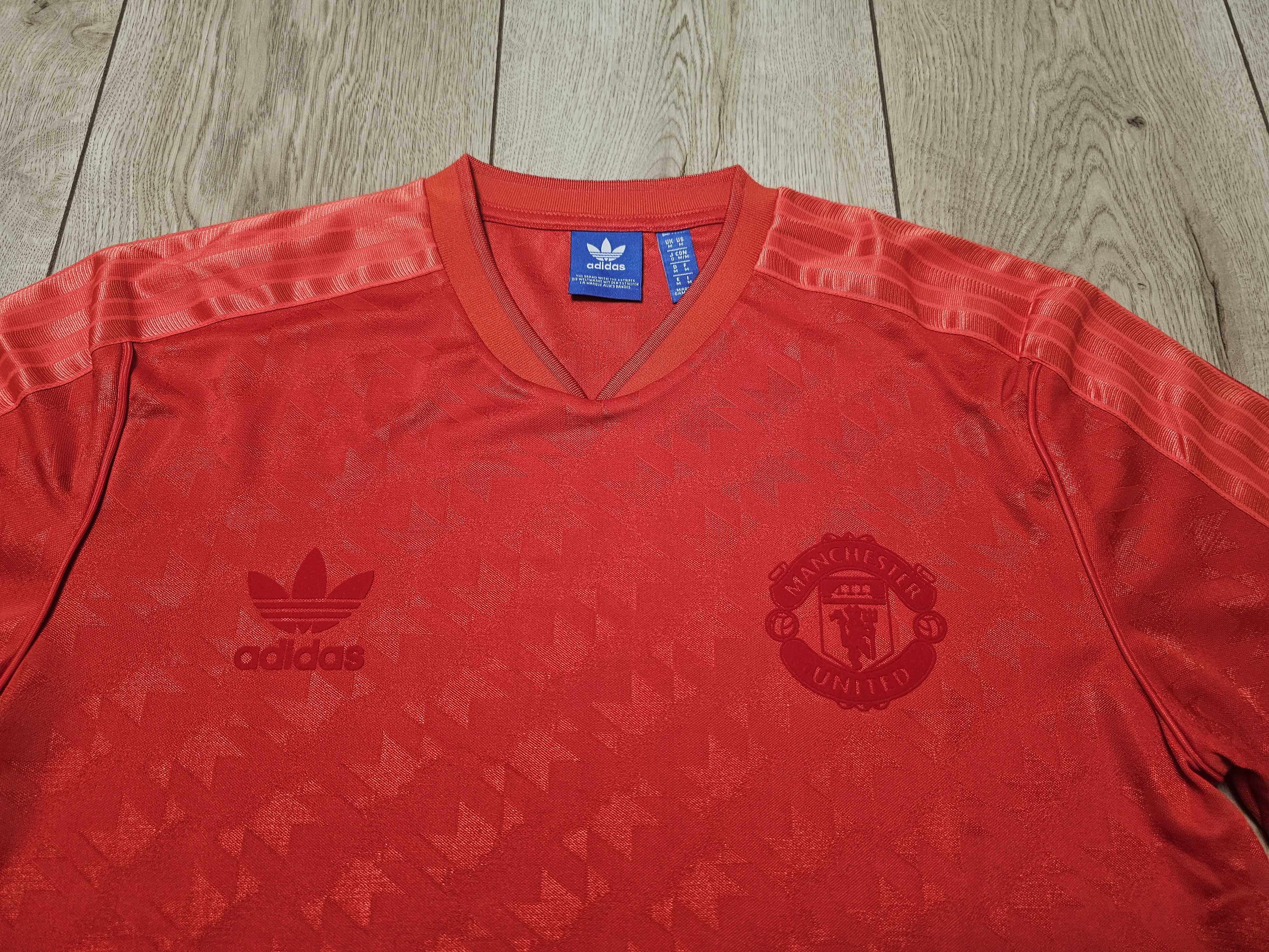 Adidas MANCHESTER UNITED 2018 DROP 1990 FOOTBALL SOCCER JERSEY Size US M / EU 48-50 / 2 - 3 Thumbnail