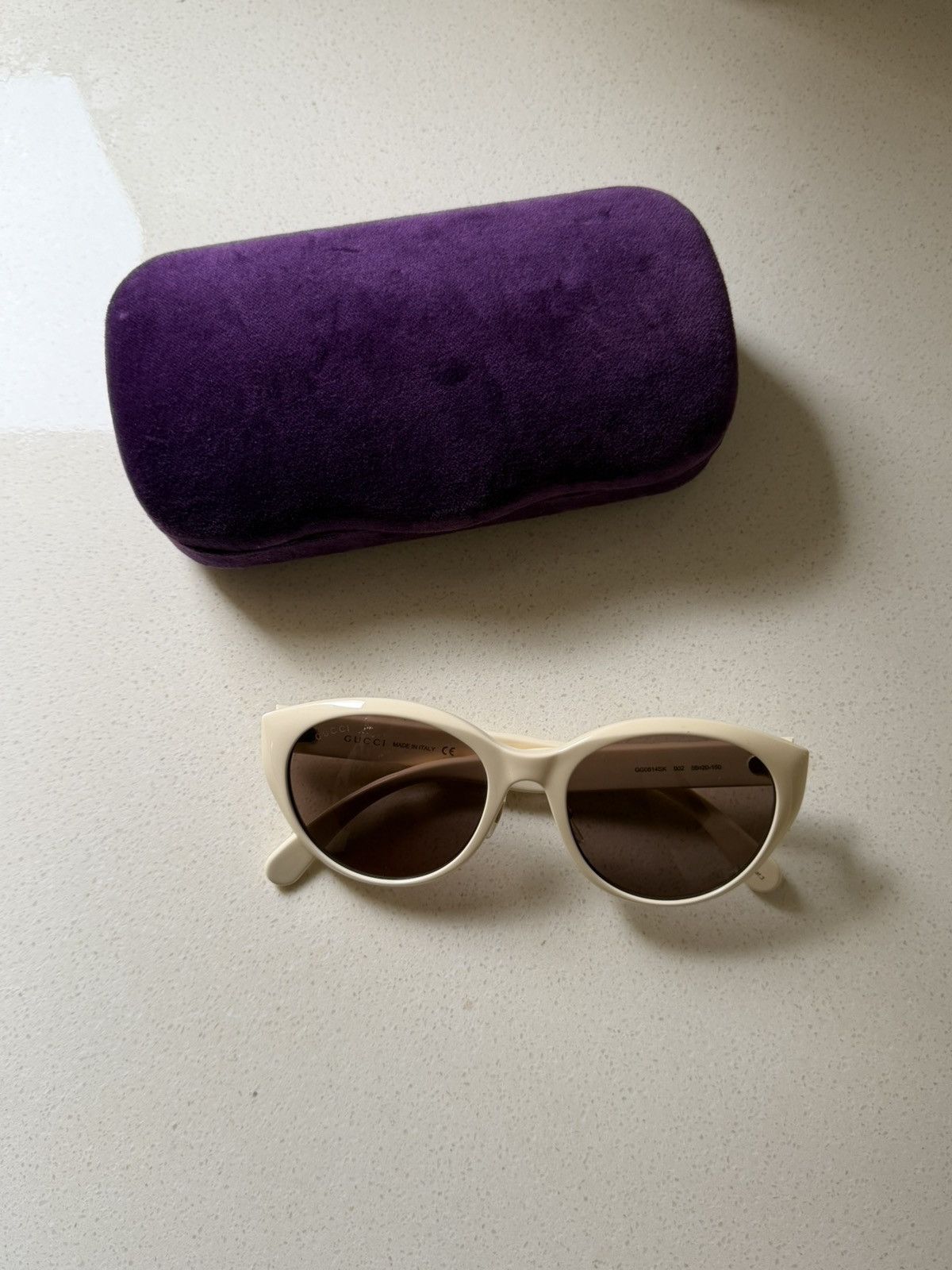 Gucci Gucci white GG sunglasses shades Size ONE SIZE - 2 Thumbnail