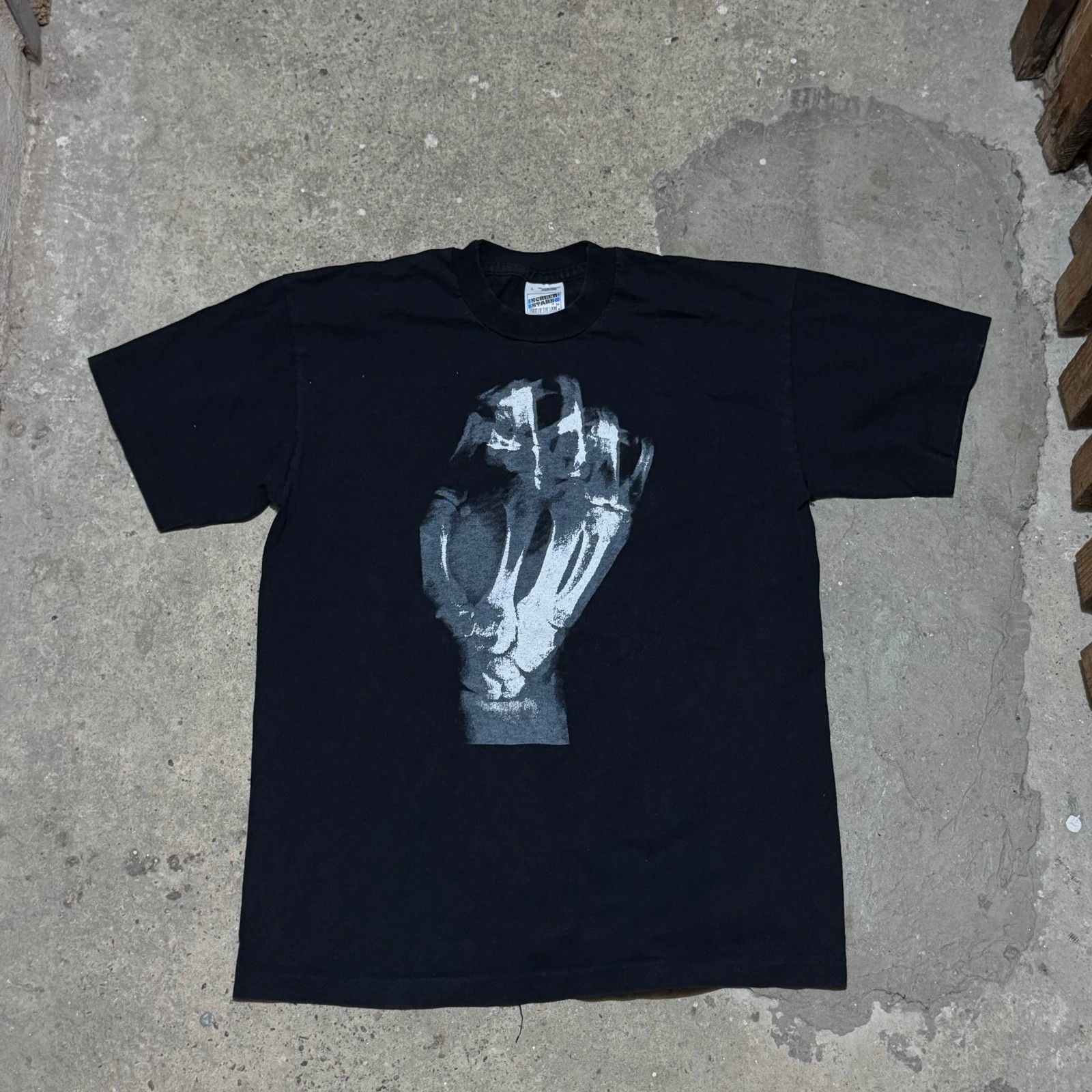 Band Tees Vintage Faust t-shirt Size US XL / EU 56 / 4 - 1 Thumbnail