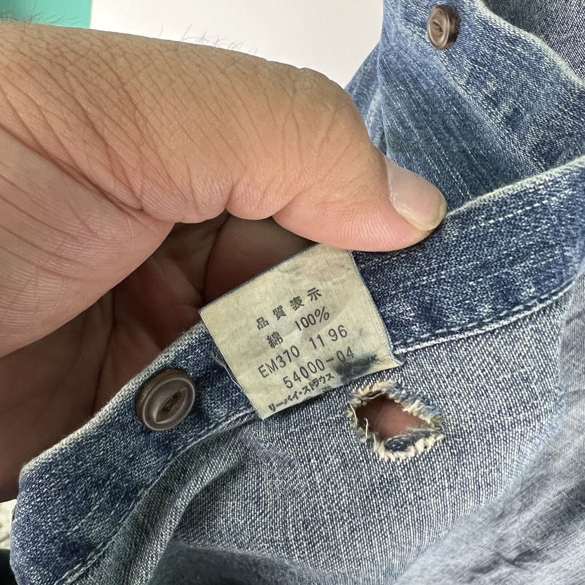 Levi's 🔥VINTAGE LEVI’S SHIRT DENIM BUTTON UPS UNION MADE Size US S / EU 44-46 / 1 - 15 Thumbnail