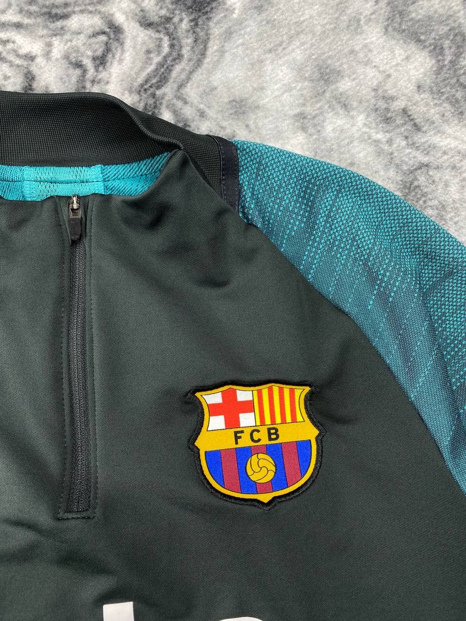 Nike Nike Barcelona 1/4 Zip Tracksuit Drill Top And Pants Size US S / EU 44-46 / 1 - 3 Thumbnail