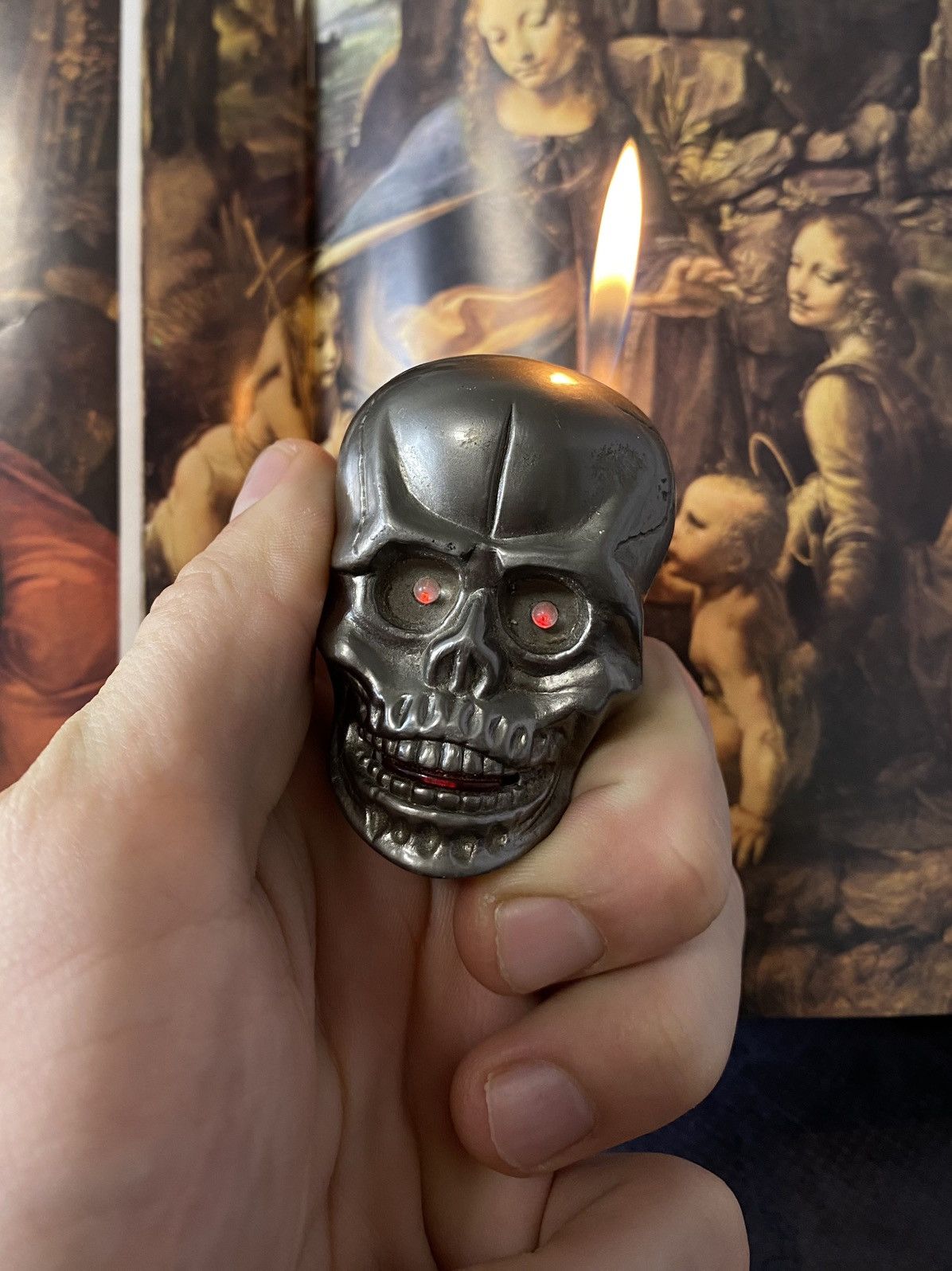 Jewelry Rare Retro Vintage Skull Lighter with Light! Size ONE SIZE - 1 Thumbnail