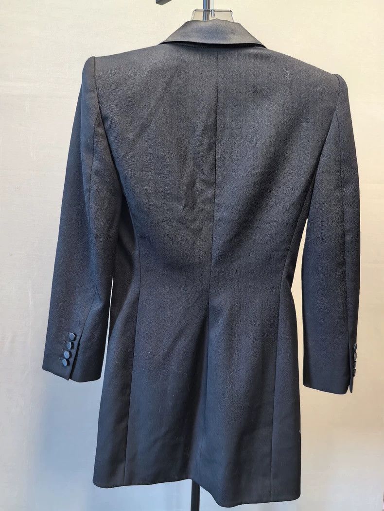 Yves Saint Laurent Saint Laurent Black Fashion Suit 2502-Nextarrow Size XXS / US 00 / IT 34 - 2 Thumbnail