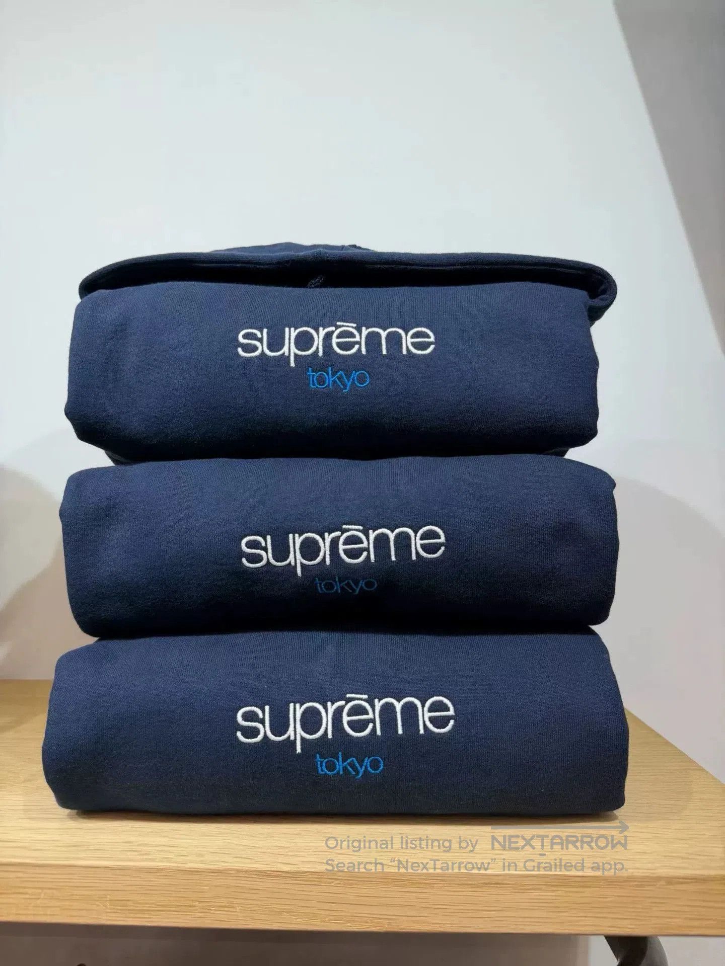 Supreme supreme tokyo限定帽衫 pullover hoodie. Size US S / EU 44-46 / 1 - 2 Thumbnail