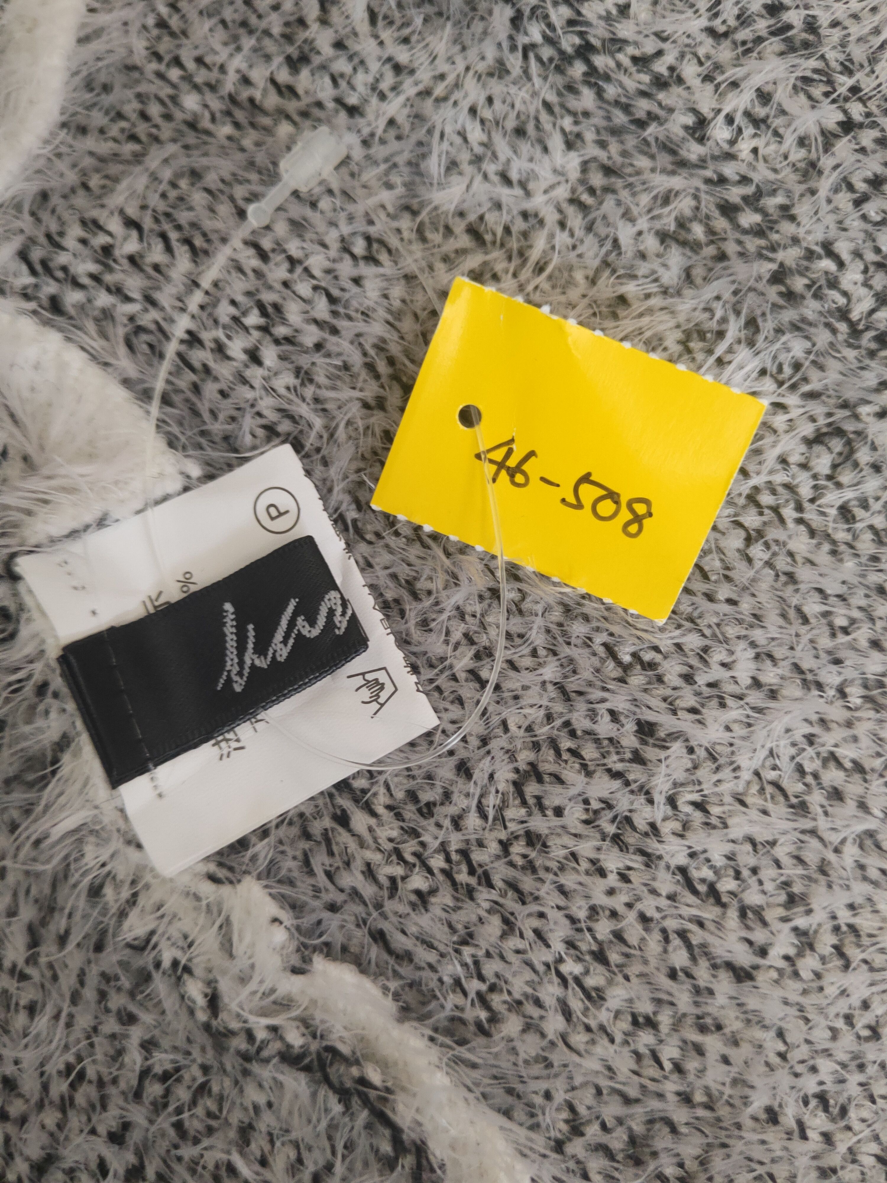 Japanese Brand DL Kanaho navajo Black White Fur Mohair Knitwear #46-508 Size S / US 4 / IT 40 - 12 Thumbnail