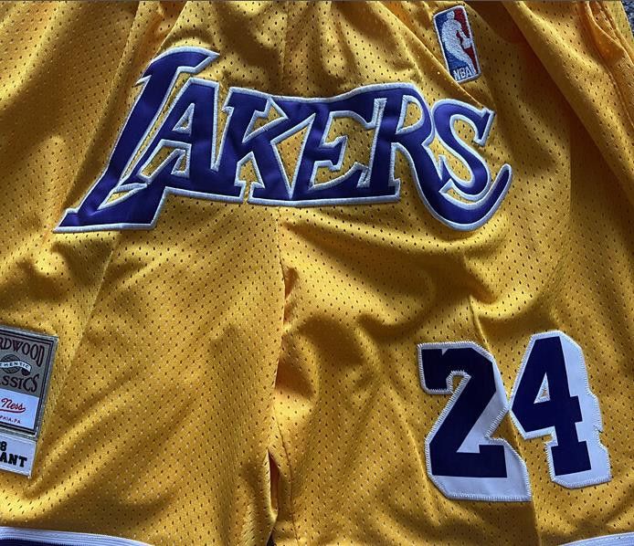 NBA XL Laker Short 24 Kobe Bryant Short Nba Pocket Short Size US 36 / EU 52 - 2 Thumbnail