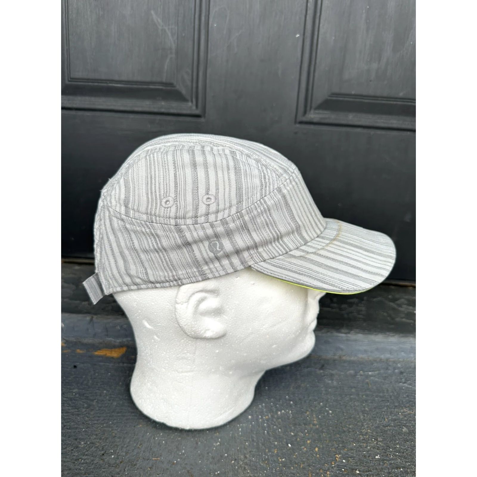 Lululemon Lululemon Baseball Hat Cap Adjustable Women’s One Size Gray Grey Size ONE SIZE - 6 Thumbnail