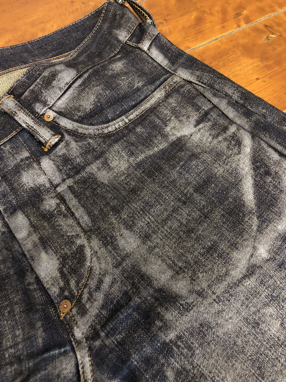 Japanese Brand Japanese Denim Painted Distressed Crush Faded Denim Baggy Size US 33 - 5 Thumbnail
