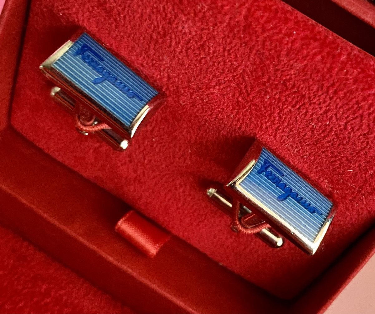 Salvatore Ferragamo Ferragamo bleu /silver pearl faced logo cuff links nwt Size ONE SIZE - 9 Thumbnail