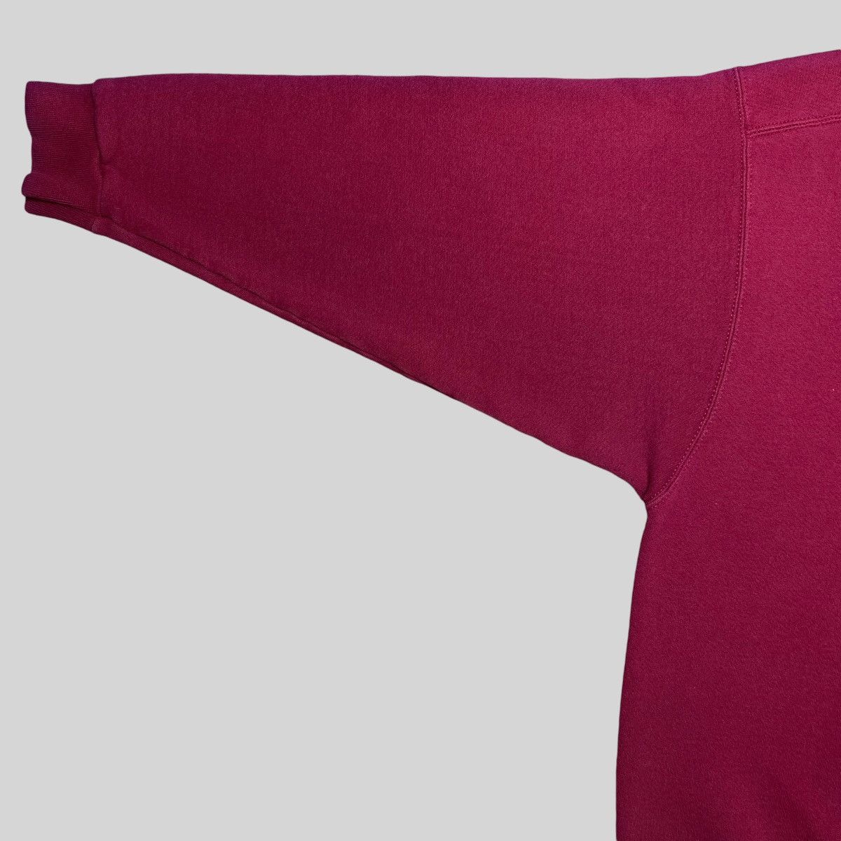 Nike × Vintage Vintage 90s Nike Red Swoosh Embroidered Pull Over Sweatshirt Size US L / EU 52-54 / 3 - 4 Thumbnail