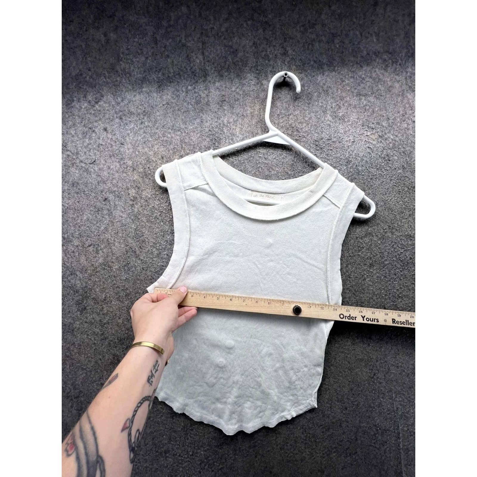 Free People Free People Tank Woman Large White Cropped Crew Neck Knit Jersey We The Free Shirt Sleeveless Casual Summer Womens Size L / US 10 / IT 46 - 4 Thumbnail
