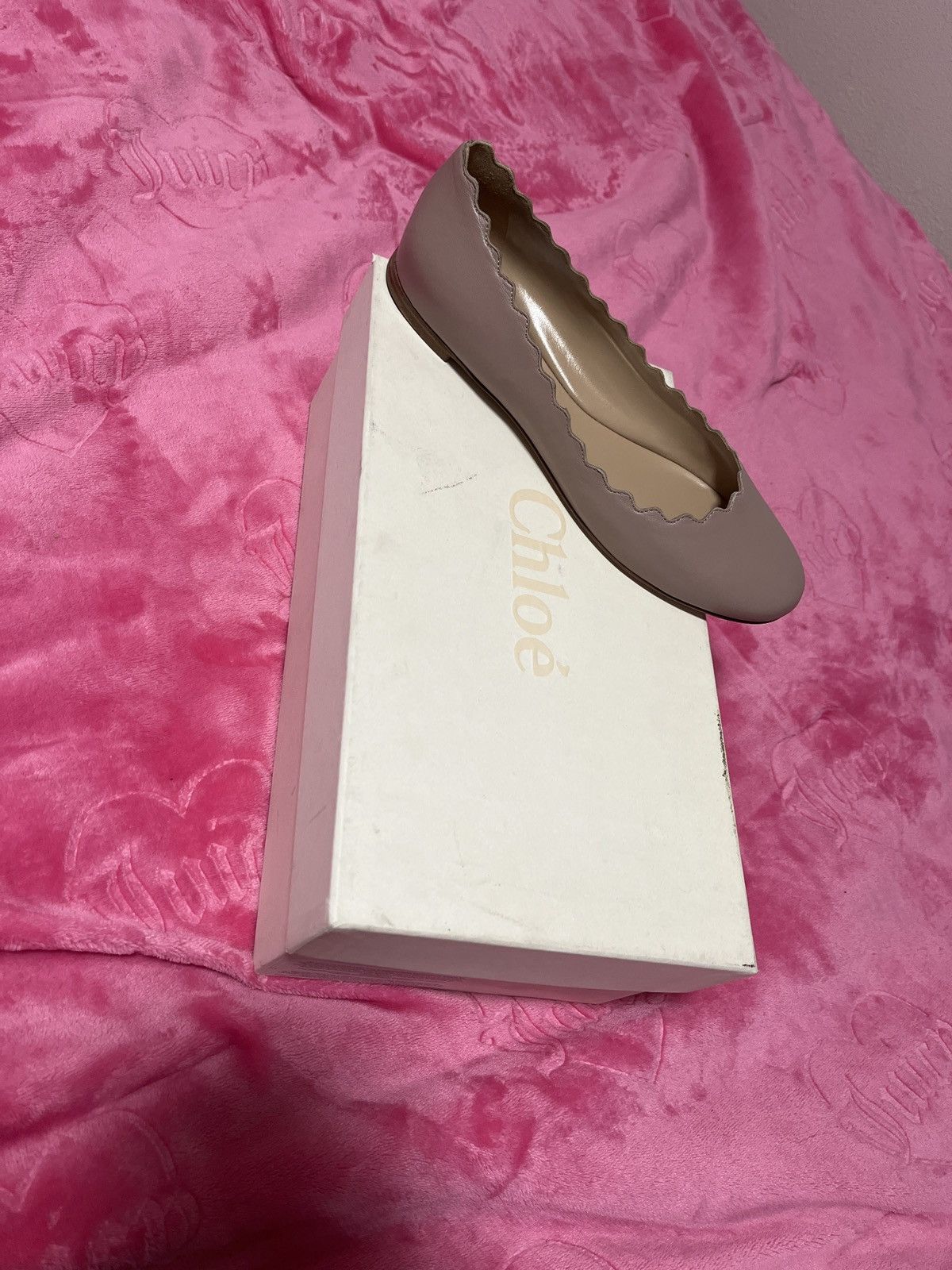 Chloe flats